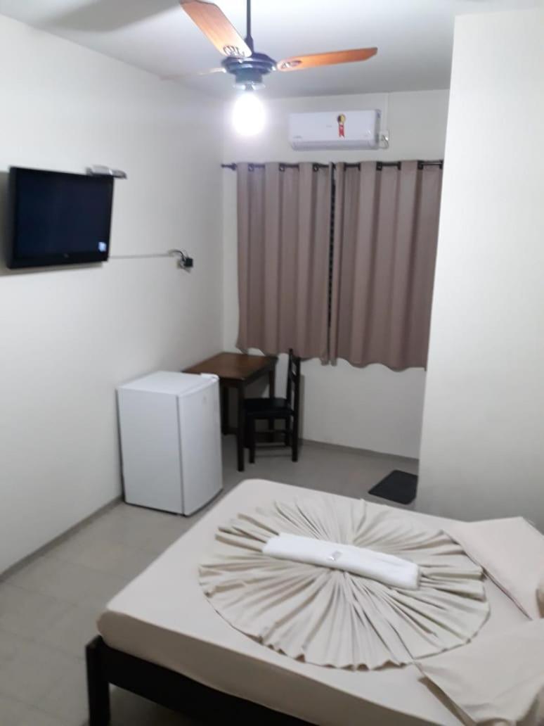 Hotel Lareira เซาโจเซดอสกัมปอส ภายนอก รูปภาพ