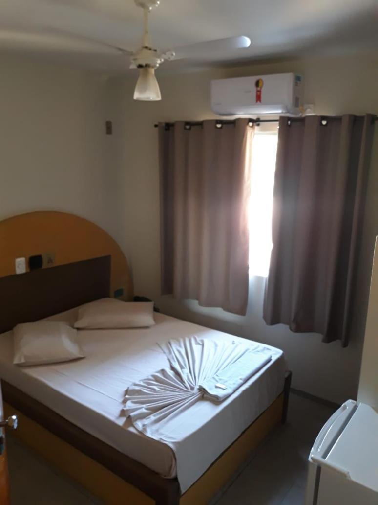 Hotel Lareira เซาโจเซดอสกัมปอส ภายนอก รูปภาพ